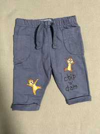 Spodnie chłopięce Chip i Dale rozmiar 62 Disney