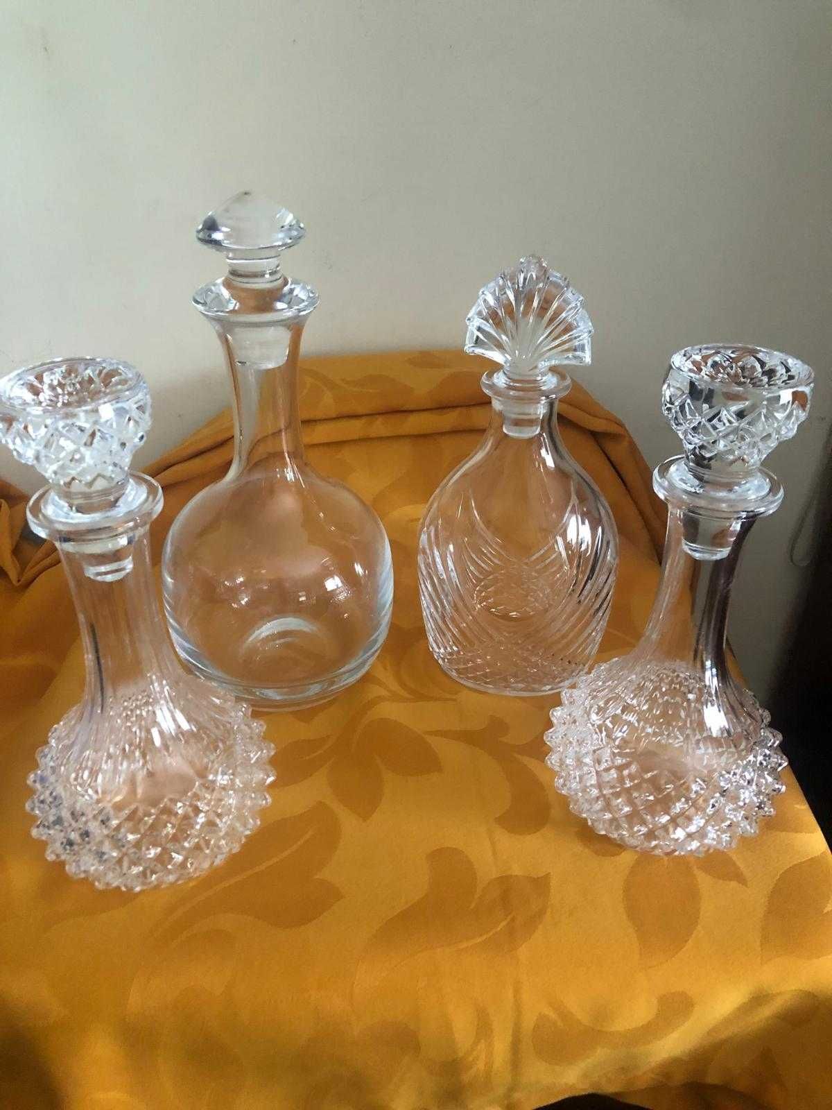 Garrafas em cristal