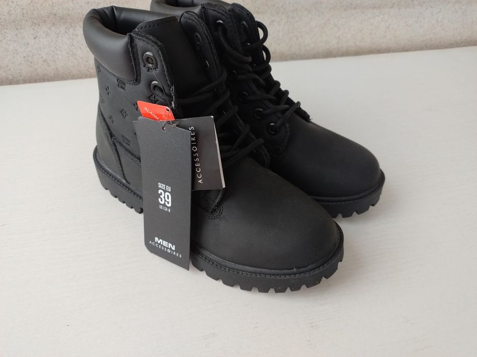 Зимние высокие ботинки NEWYORKER р. 39, 40, 41. Новые!