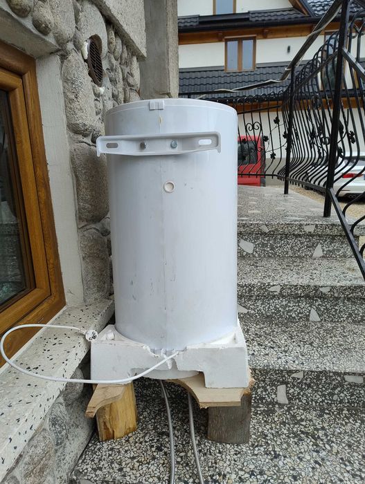 Boiler 80l podgrzewany,