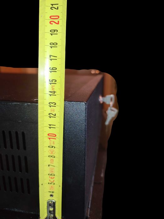 Obudowa rack, Szafka multimedialna, rejestrator kluczyk