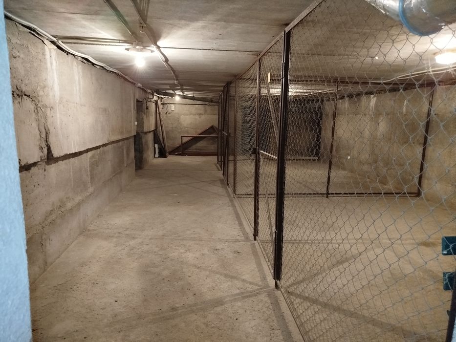 Продам ТЦ в центрі міста Бердичів Житомирської області