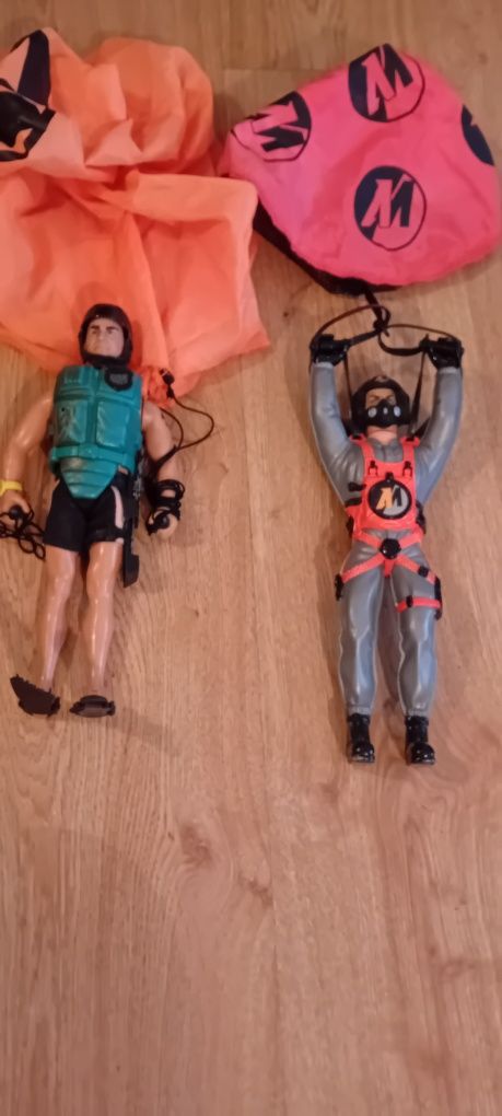 Paraquedas action man
