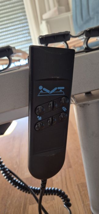 Estrado elevatório elétrico casal