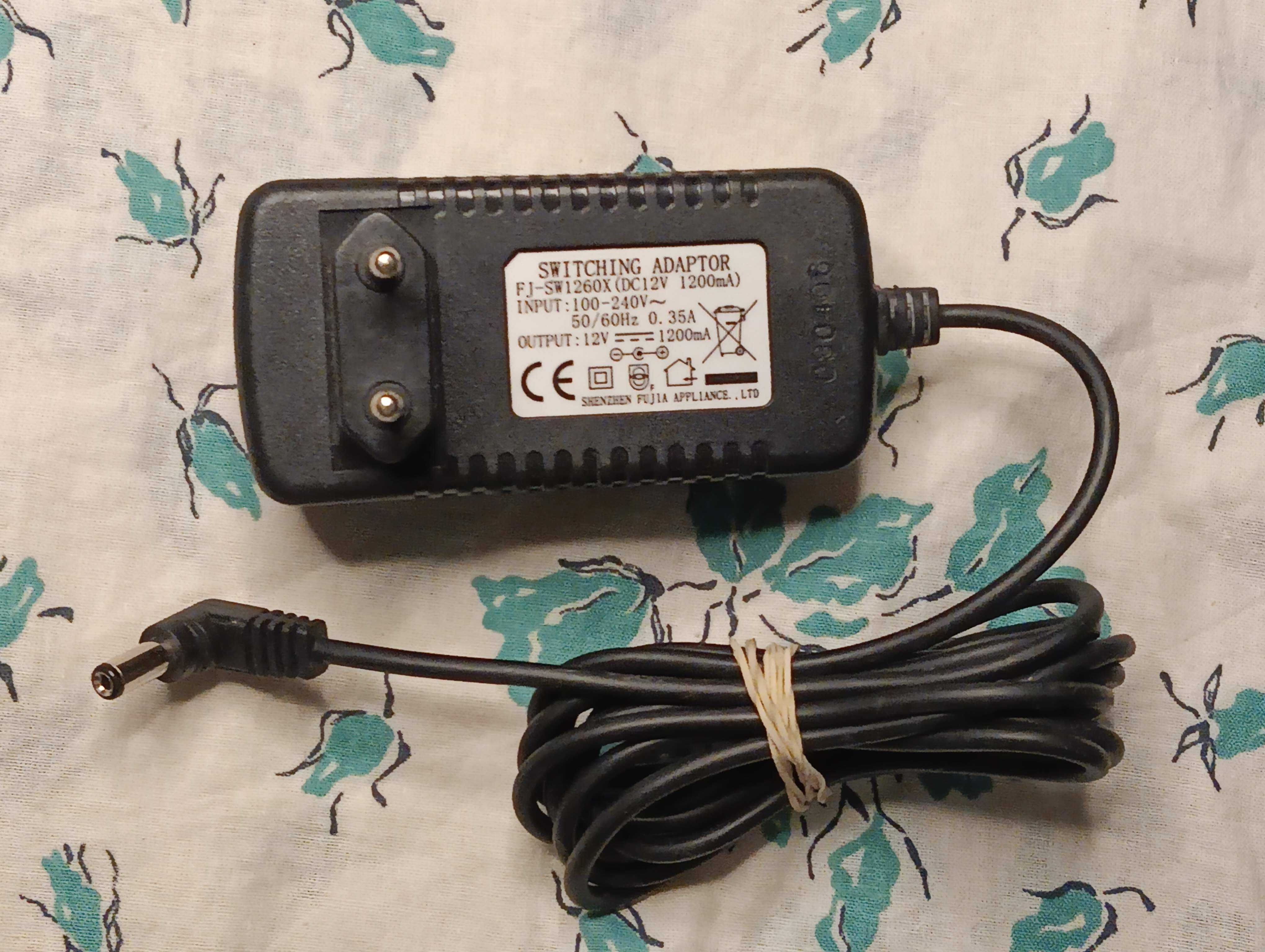 Блок живлення питания 12V 1.2A 1200mA FJ-SW1260X (5.5×2.1mm)