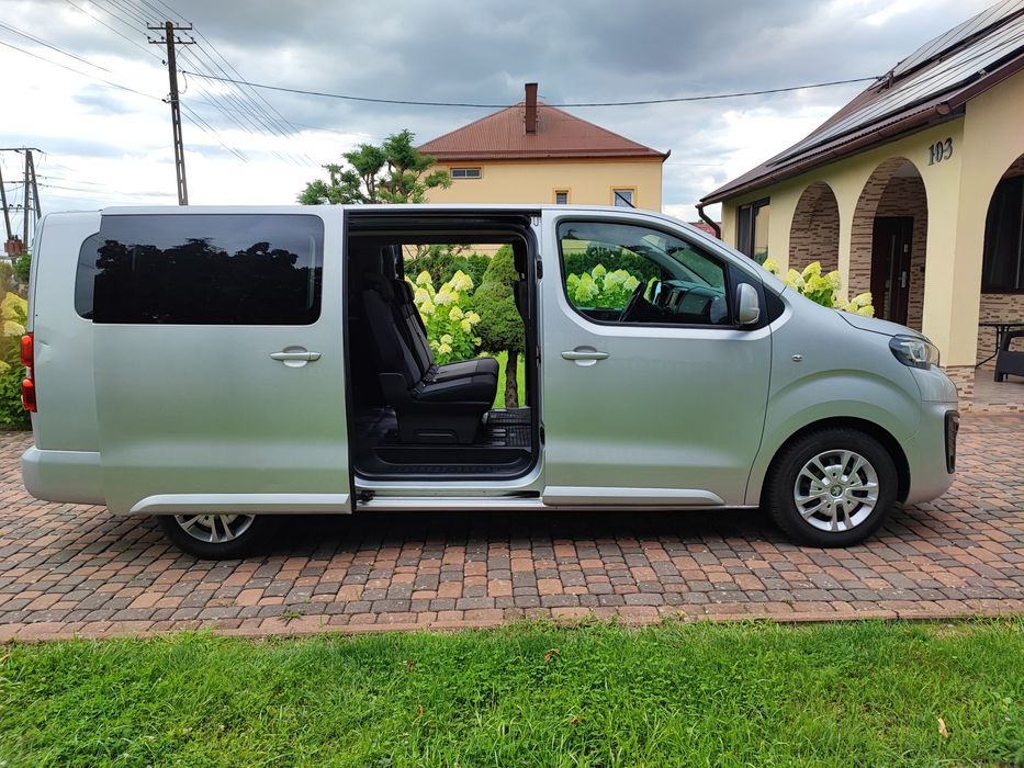 Peugeot Expert Traveller 9 osobowy
