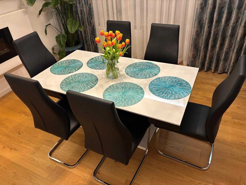 Stół Victoria + 8szt. Krzesła Passio (STAN IDEALNY!)