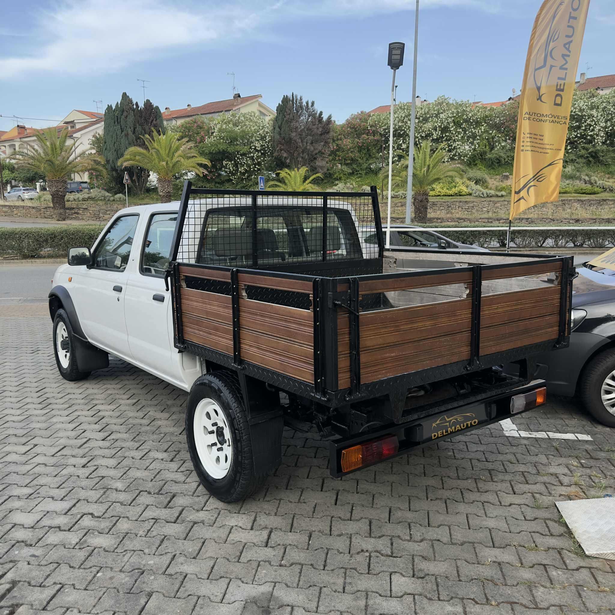 Nissan D22 2.5 TD 4x4 Cabine Dupla