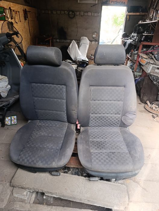 Передние сидения audi a6c5