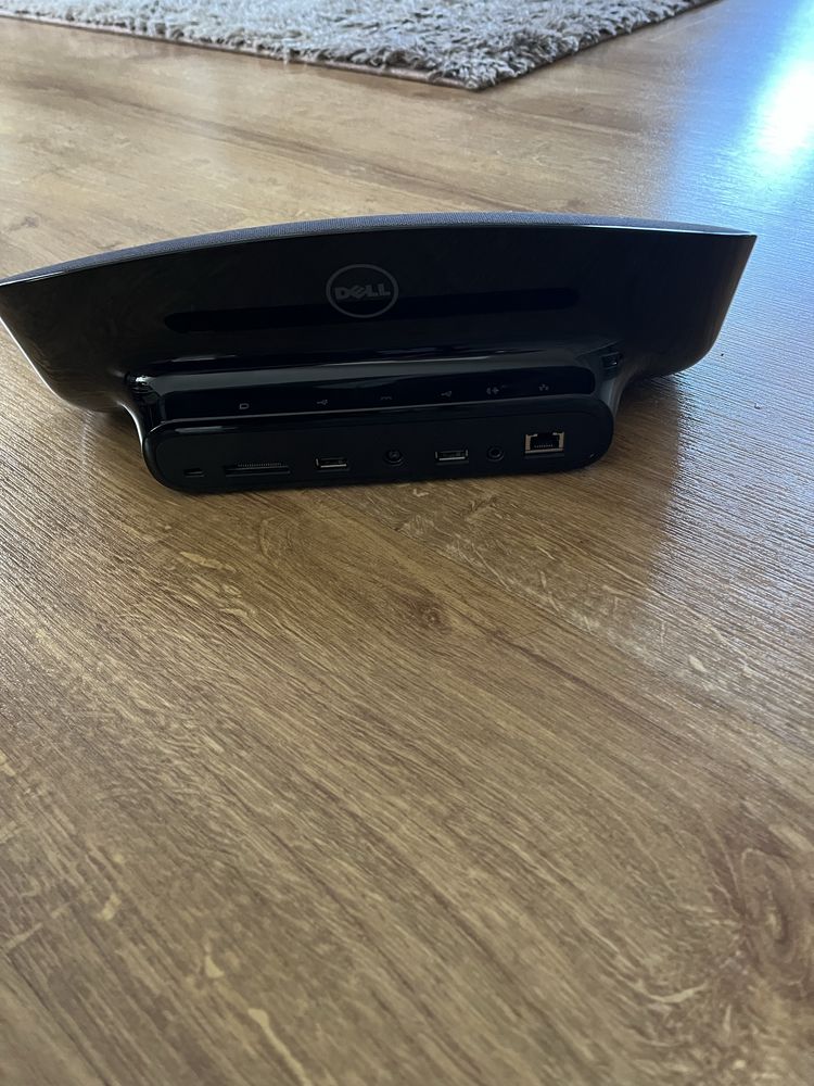 Dell inspirion duo ze stacją dokującą