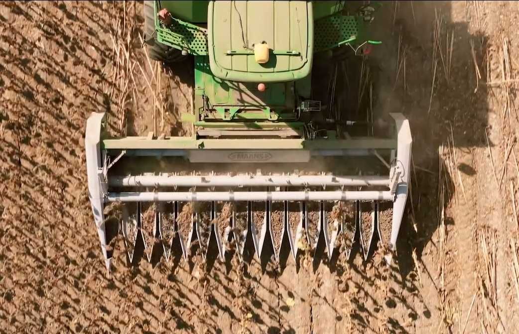 Жатка соняшникова Maans S під Клаас, Нью Холланд (Claas, New Holland).