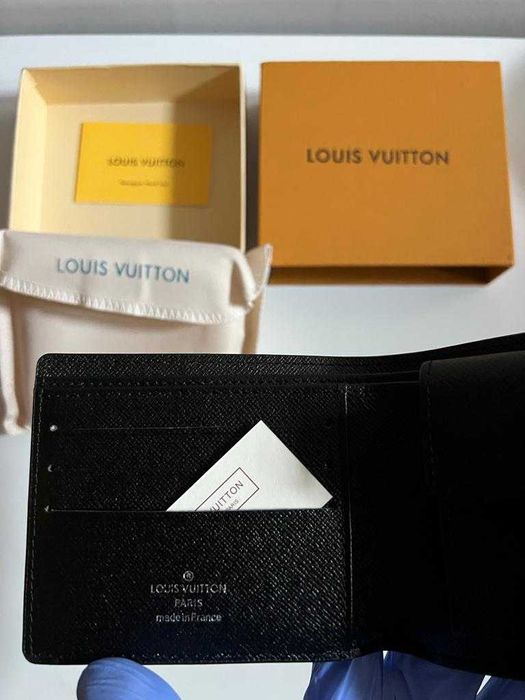 Carteira Louis Vuitton