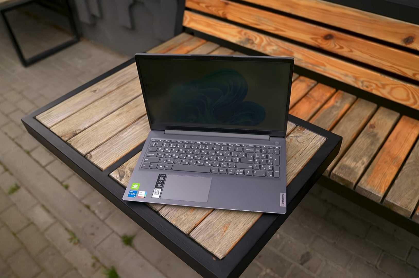 Универсальный ноутбук lenovo ideapad 3 15itl6 (82h802lyrm)