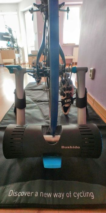 Rower triathlonowy Pearl Cycle + trenażer Tacx