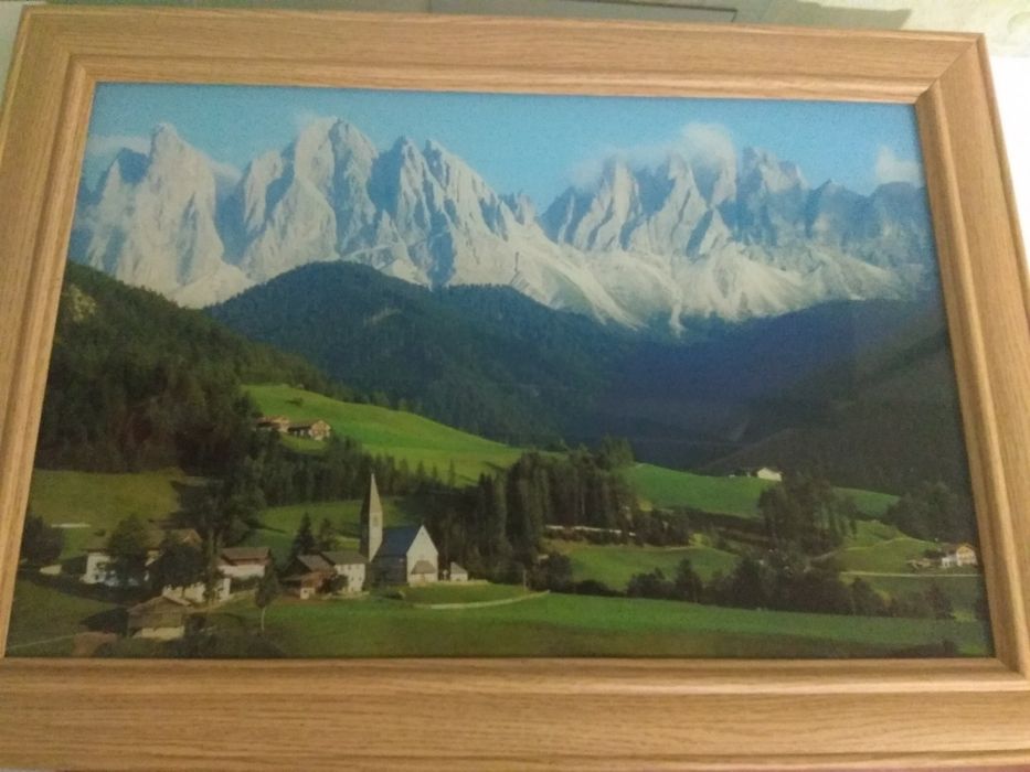 Продам картину  с изображением гор