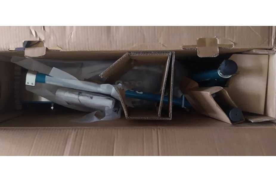 Новий електросамокат Razor E200