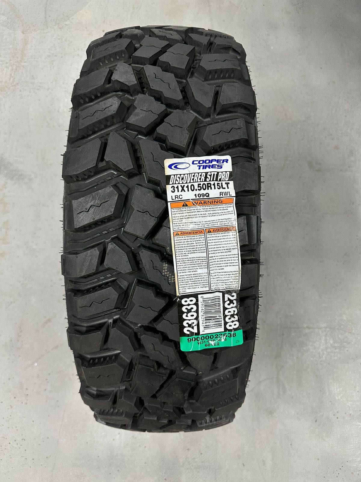 продаж нових шин 31X10.5R15 109Q DISCOVERER STT PRO OWL COOPER / USA