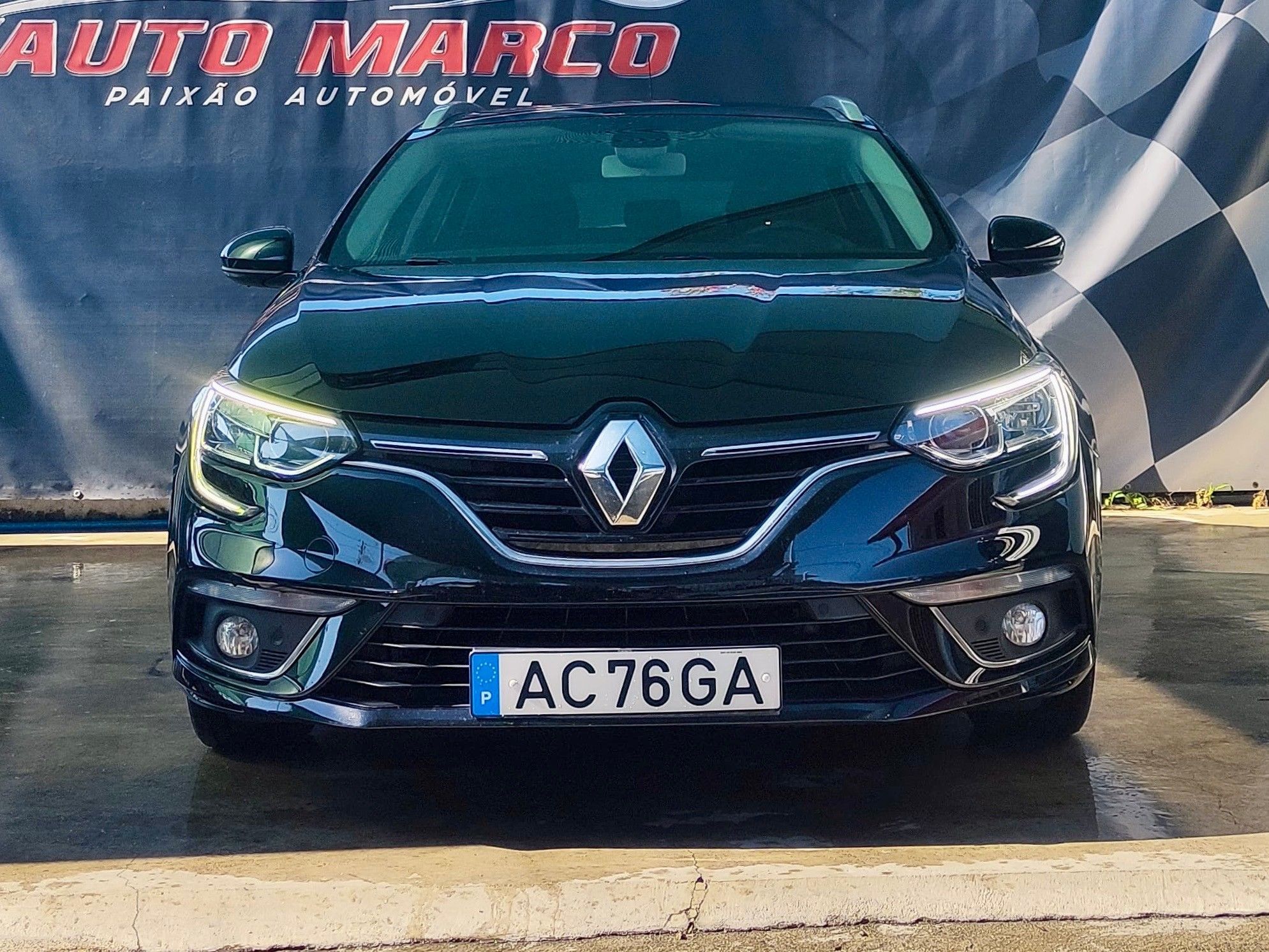 Renault Megane Sport Tourer 1.5 Blue dCi Limited