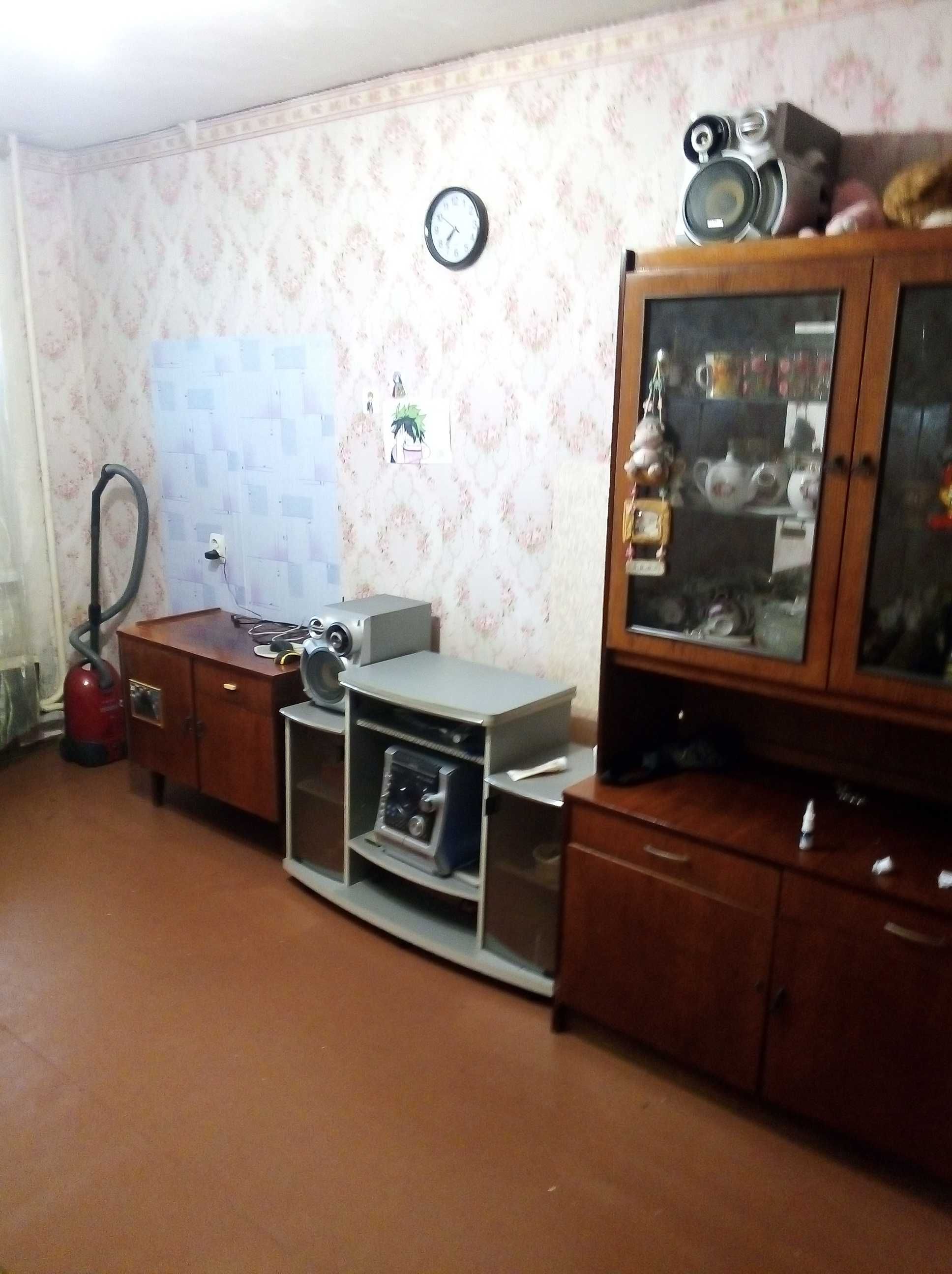 Продам двухкомнатную квартиру  в Кременчуге, район Крюкова