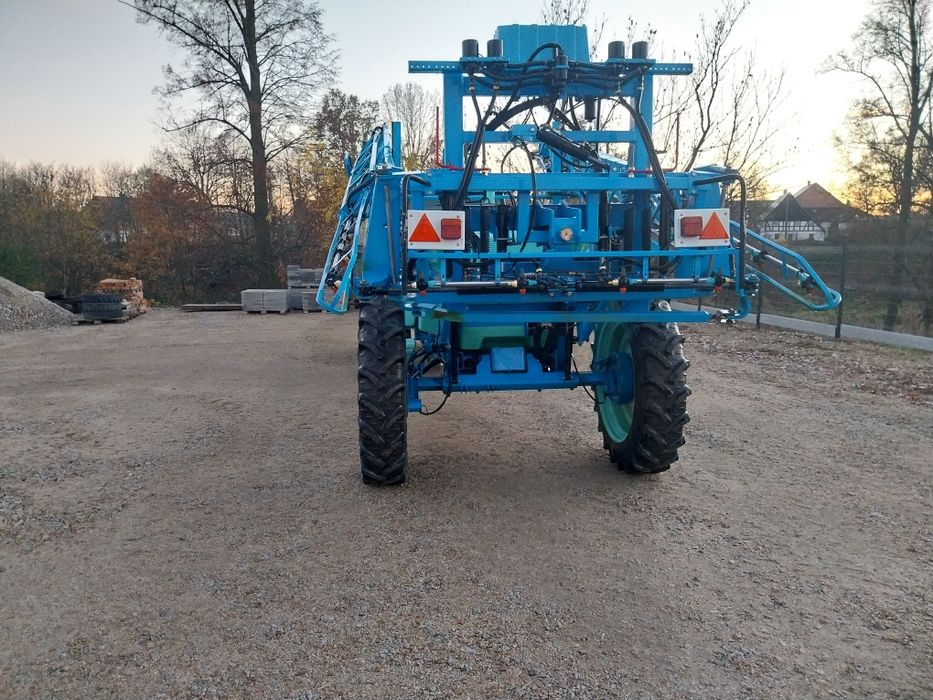 Opryskiwacz Berthoud Major 25