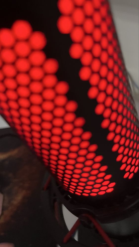 Микрафон HyperX QuadCast