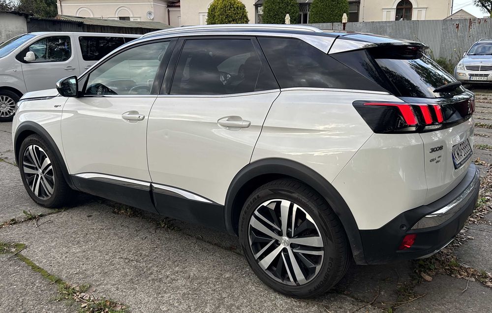 Wynajem samochodów PEUGEOT 3008 rok 2018