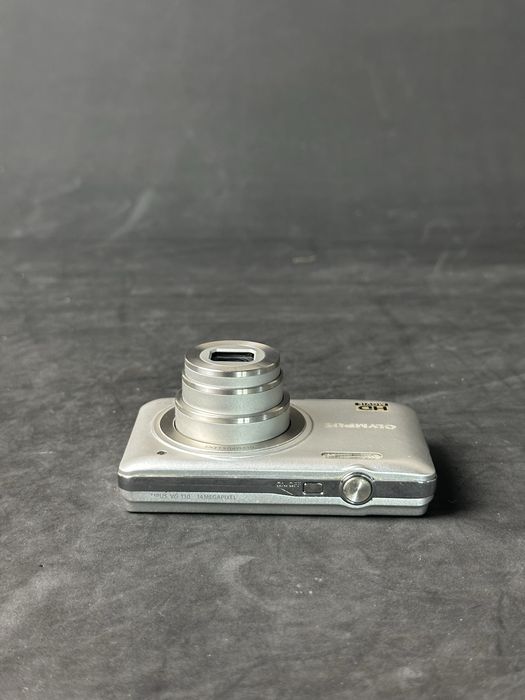 Цифровий фотоапарат Olympus VG-130