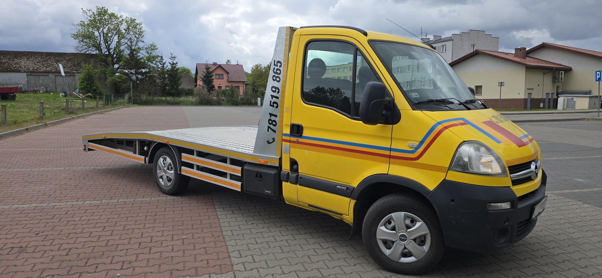 Autolaweta tarnsport pojazdów