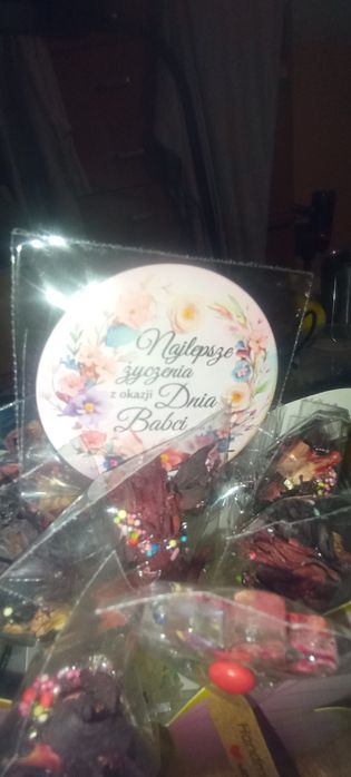 Prezent dzień matki herbatą w imbryku