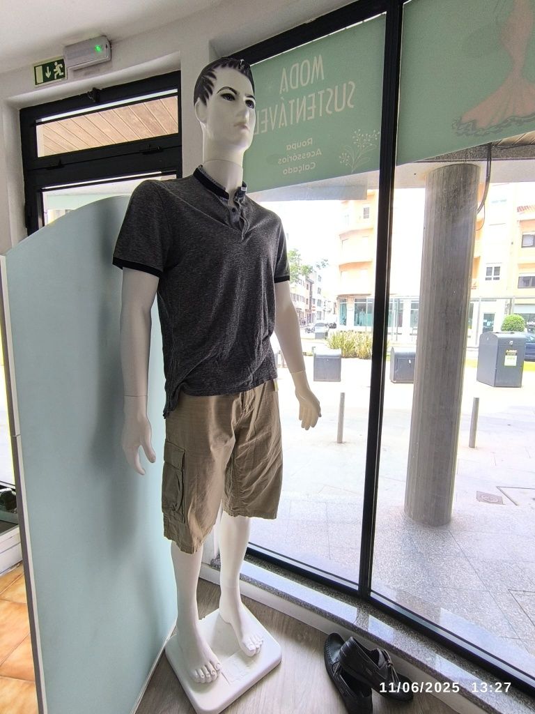 Stock loja roupa sustentável