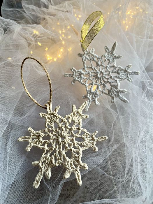 Śnieżynki, gwiazki, ozdoby świąteczne na choinkę