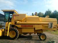 Kombajn zbożowy New Holland Clayson 8050