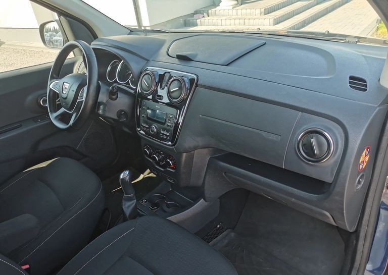 Dacia Lodgy 1,6 SCe Laureate