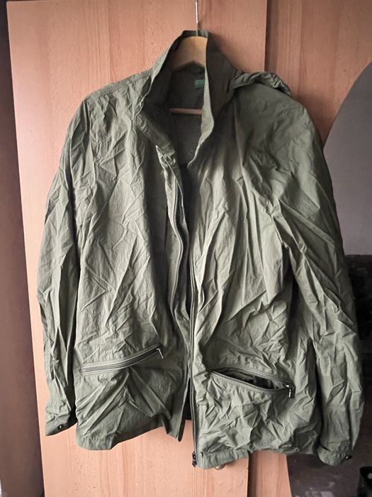 Куртка яка складається у рюкзак Benetton m