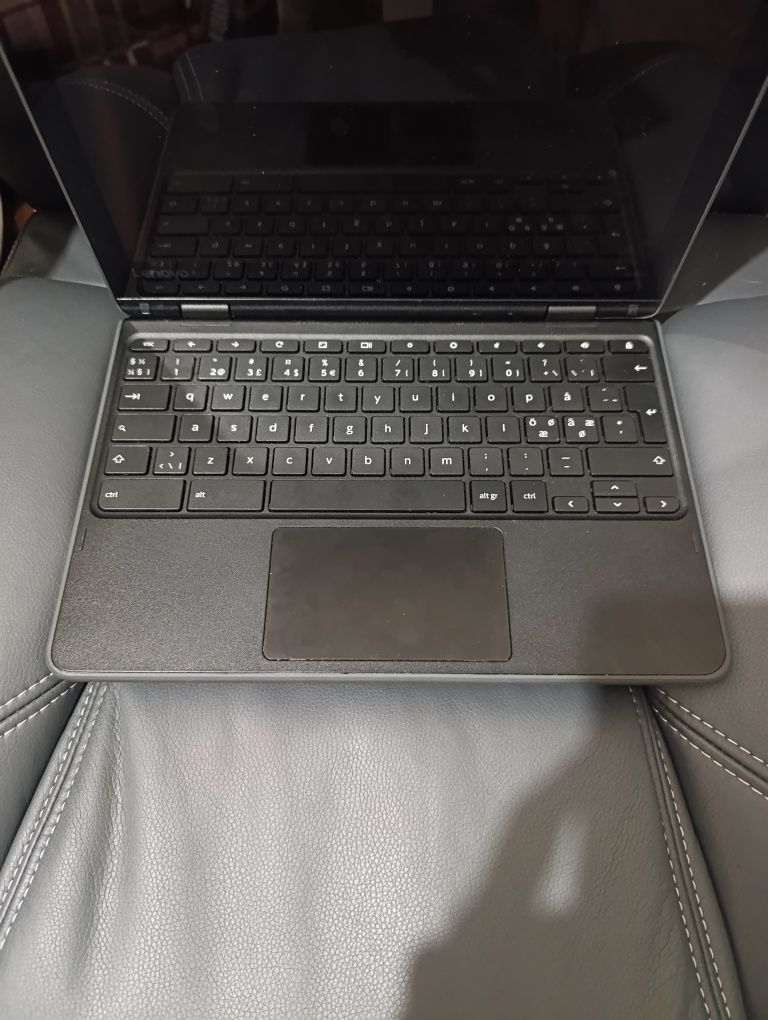 Lenovo chromebook 300e (para peças)
