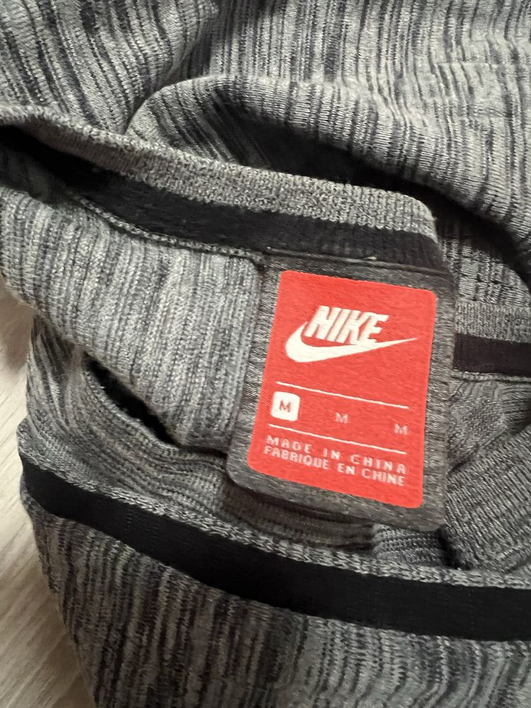 Мужская спортивная кофта толстовка nike m nsw tch knt crw