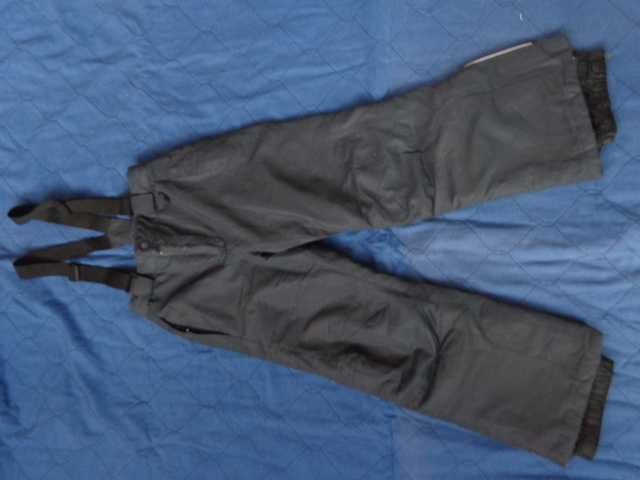 Spodnie narciarskie, zimowe rozmiar 122/128