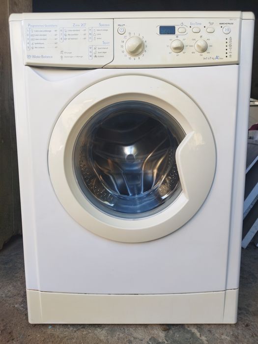 Máquina de lavar roupa