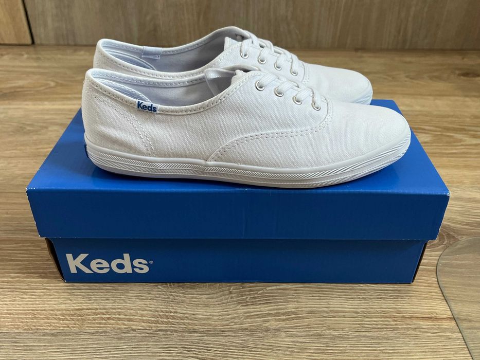 Жіночі білі кеди Keds 37 розмір