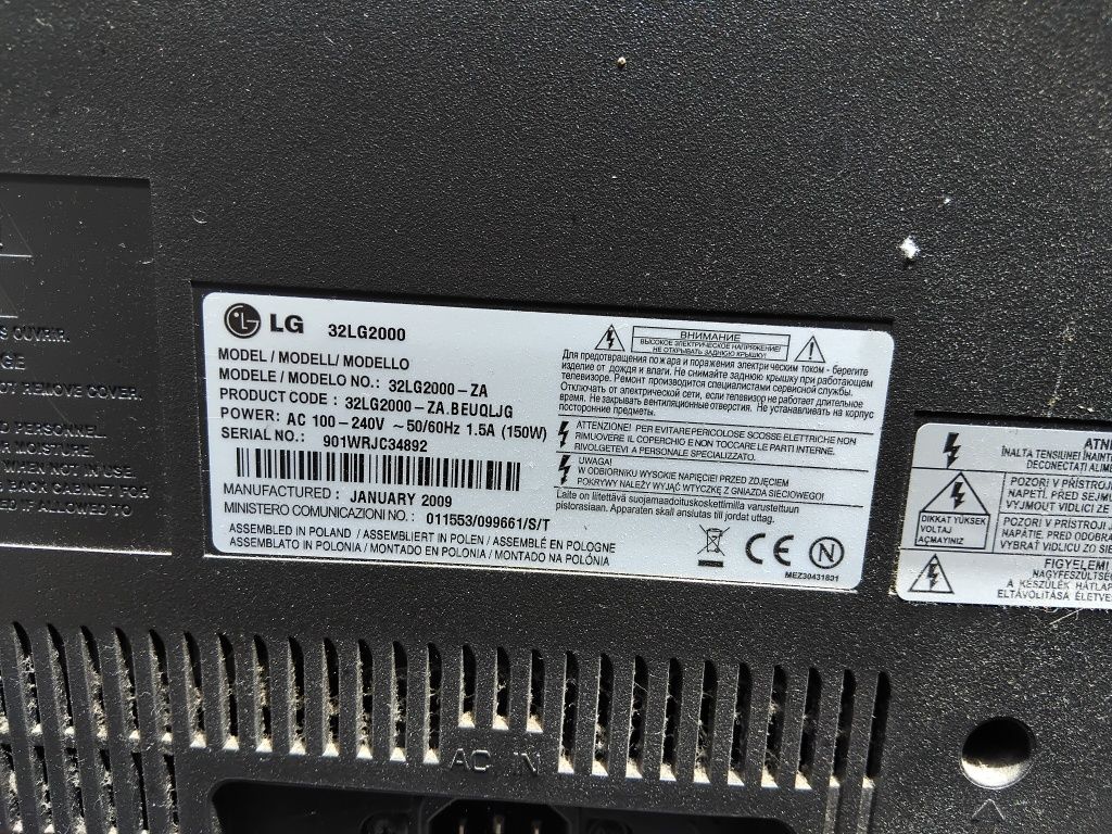 Tv LG 32". Com avaria