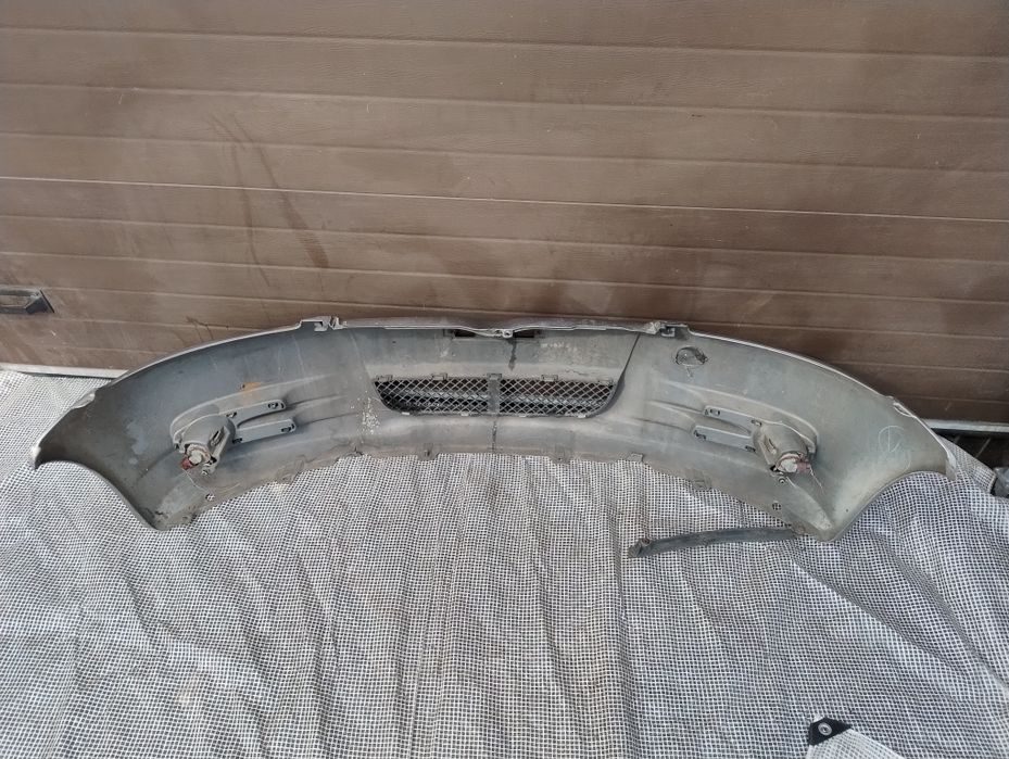 Zderzak przód Toyota Yaris 1 TS Sport 99-03 oryginał wysyłka komplet