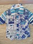 Camisa de manga curta desigual