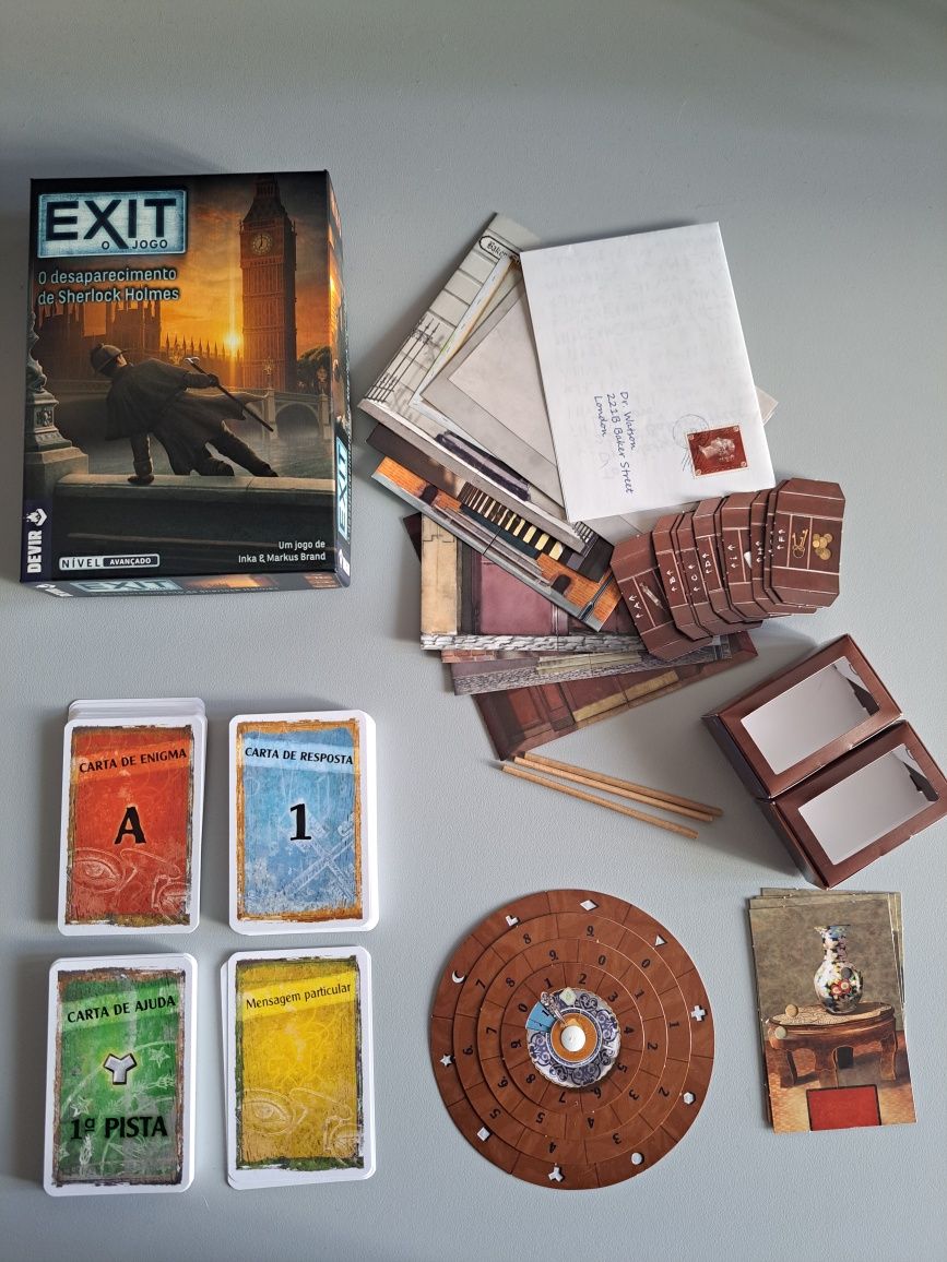 Jogos Exit - Jogo de Cartas estilo Escape Room