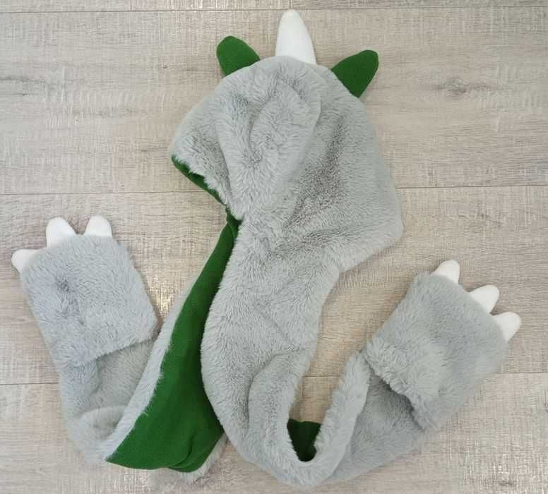 100грн Дракон шапка-шарф