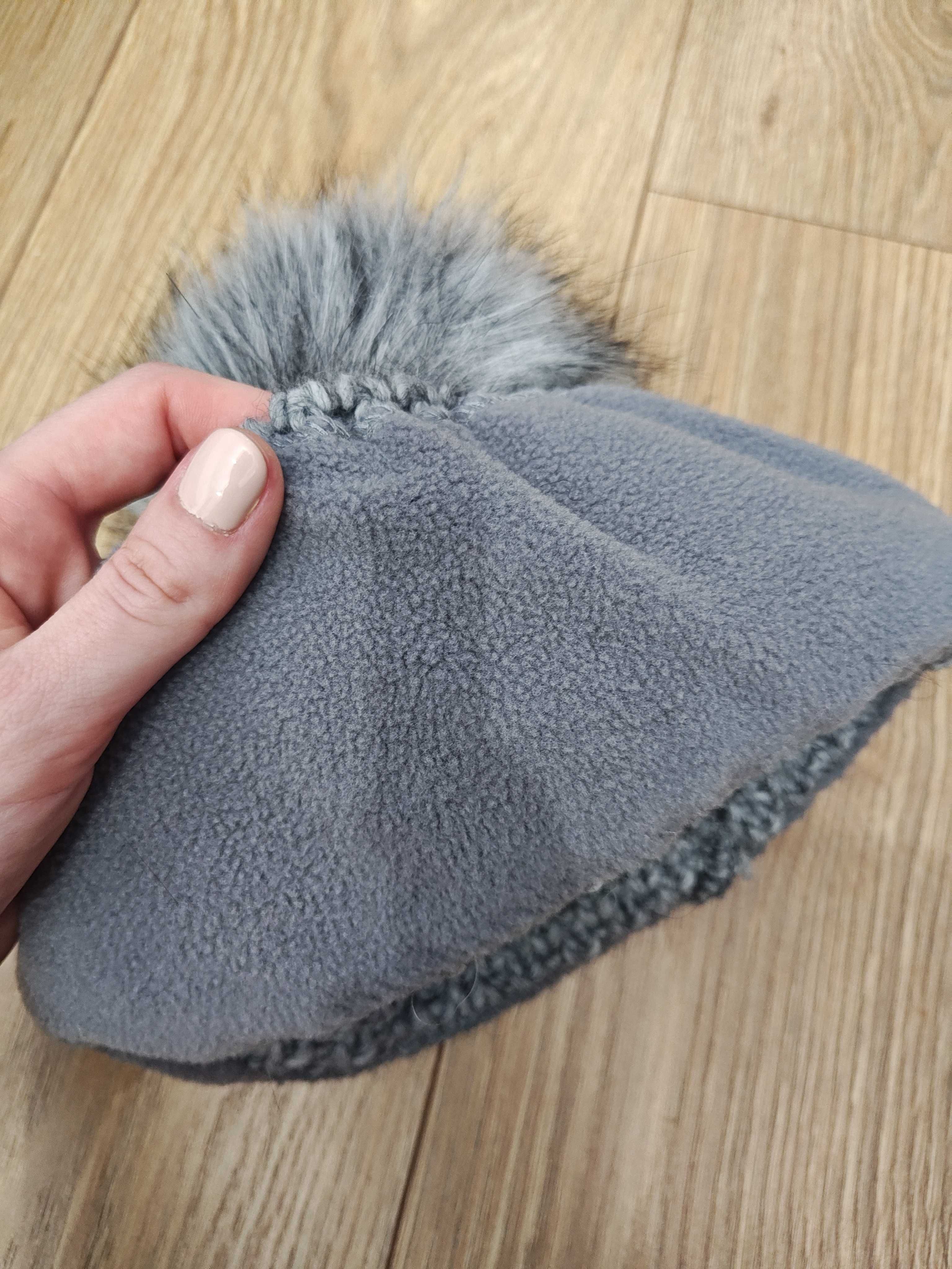 Czapka zimowa z dodatkiem wełny damska 4F