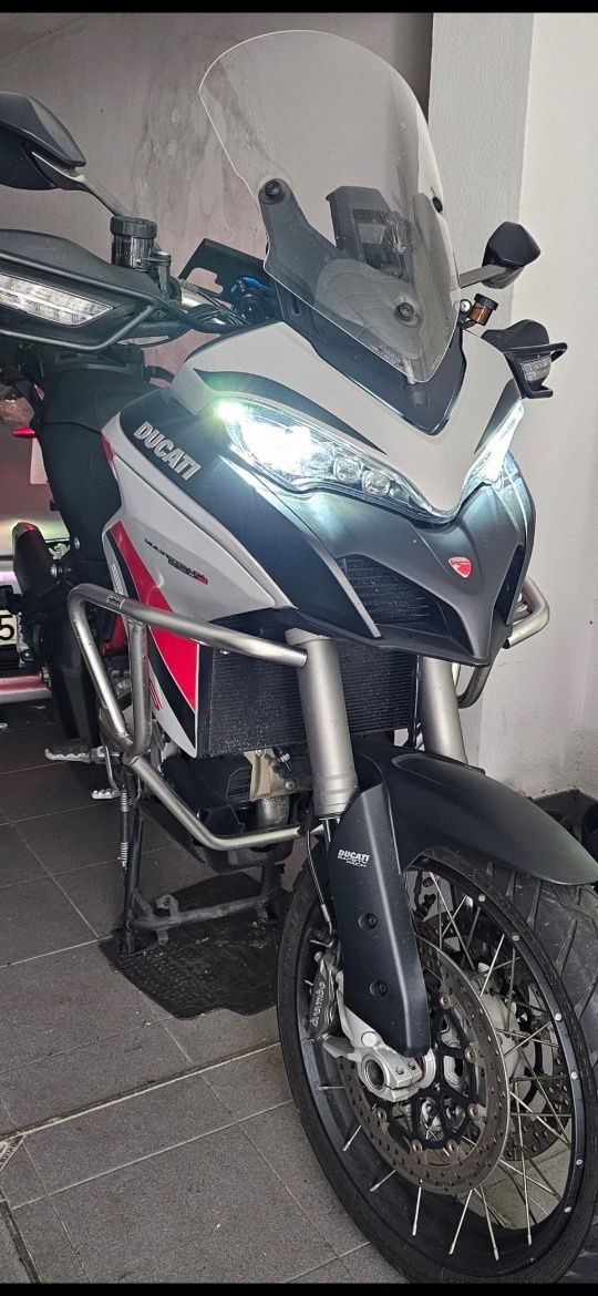 Ducati multistrada 950s com 10.000km