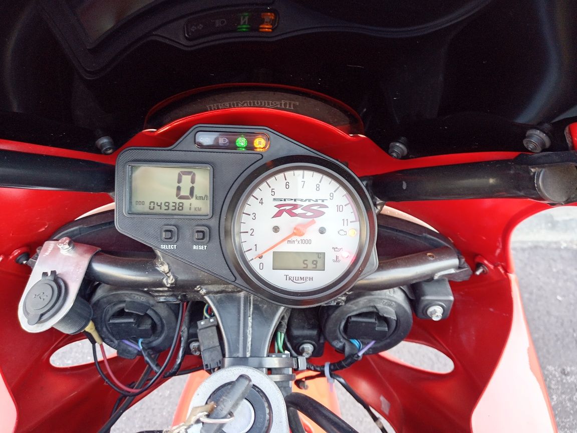 Sprzedam Motocykl Triumph Sprint RS 955i