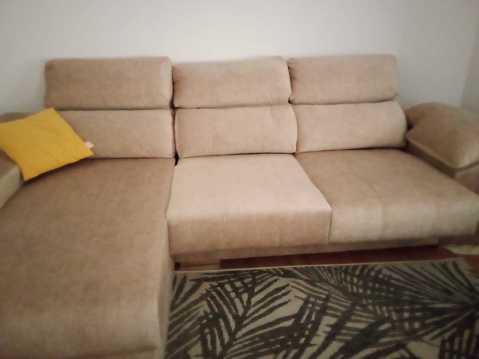 Sofa chaise lounge novo