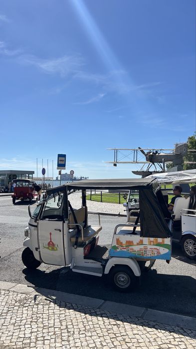 Tuk tuk IMPECÁVEL - Vendo piaggio eletrico