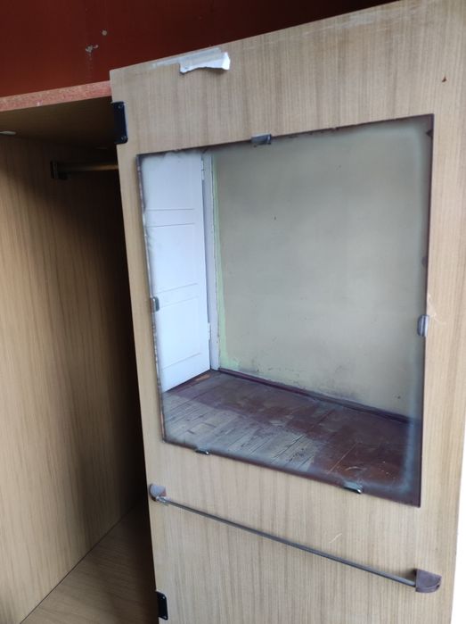 Komplet szafa +dwie szafki prl